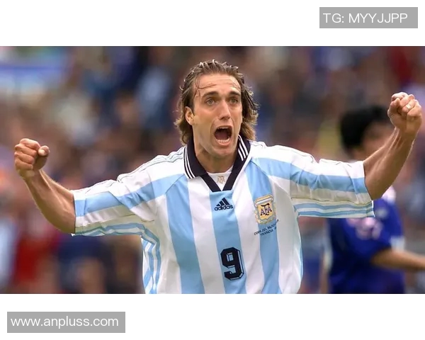 足球明星中脾气最好的人是谁他用温和态度赢得了球迷和队友的心